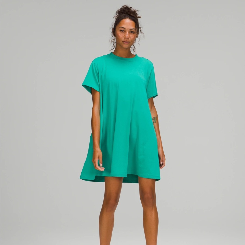 BNWT lululemon all yours dress